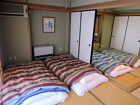 Japanese-Style Room