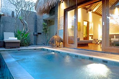 Hillside Pool Suite