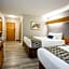 Microtel Inn & Suites by Wyndham Southern Pines / Pinehurst