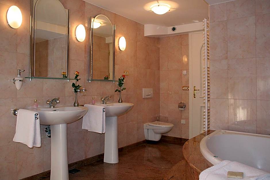 PRIVILLAGE Stare - B&B