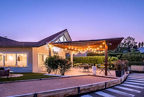 Kyriad Lyon Est Bron Eurexpo Le Cottage