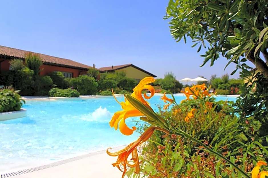 Joia Hotel & Luxury Apartments