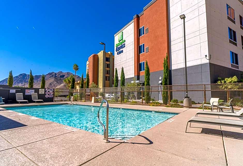 Holiday Inn Express And Suites Henderson South - Boulder City By IHG