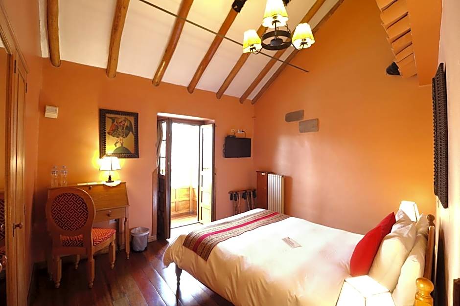 Hotel & Mirador Los Apus