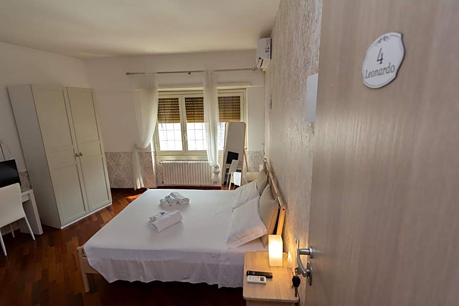 Aurelio Deluxe Rooms