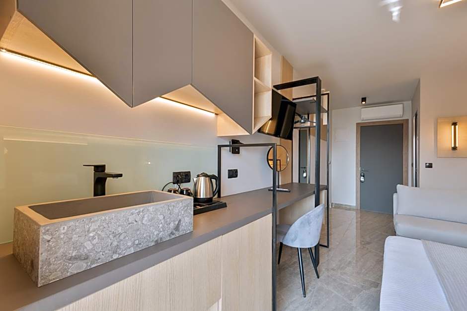 Costa De Luxe Suites