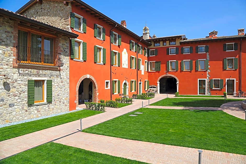 Residence Borgo Mondragon