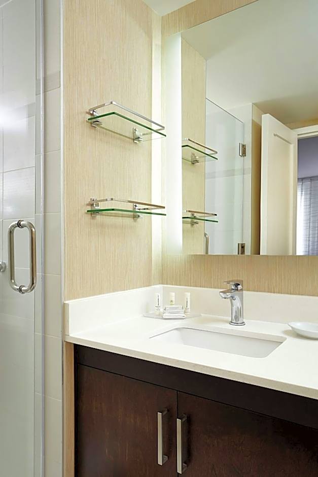 Residence Inn by Marriott Montreal Downtown