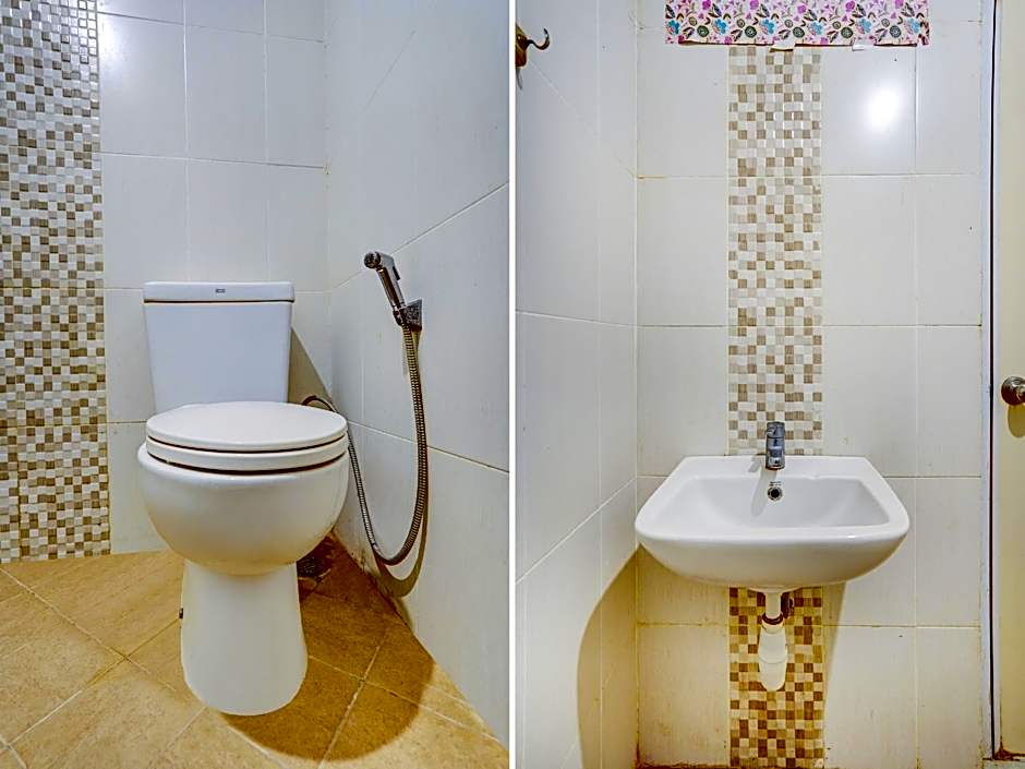 OYO Life 90606 Glass House Citraland Syariah