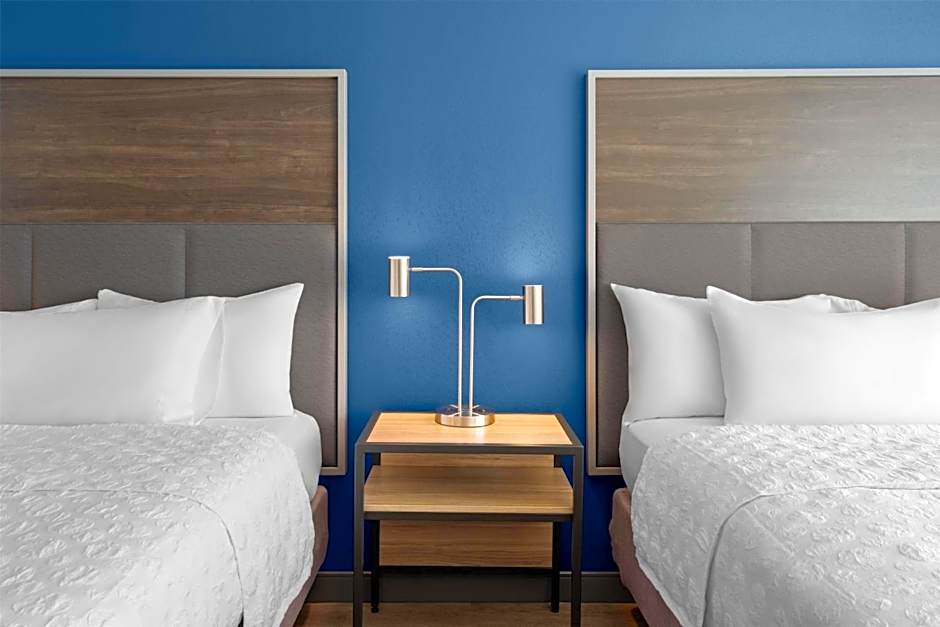 Tru by Hilton Kearney