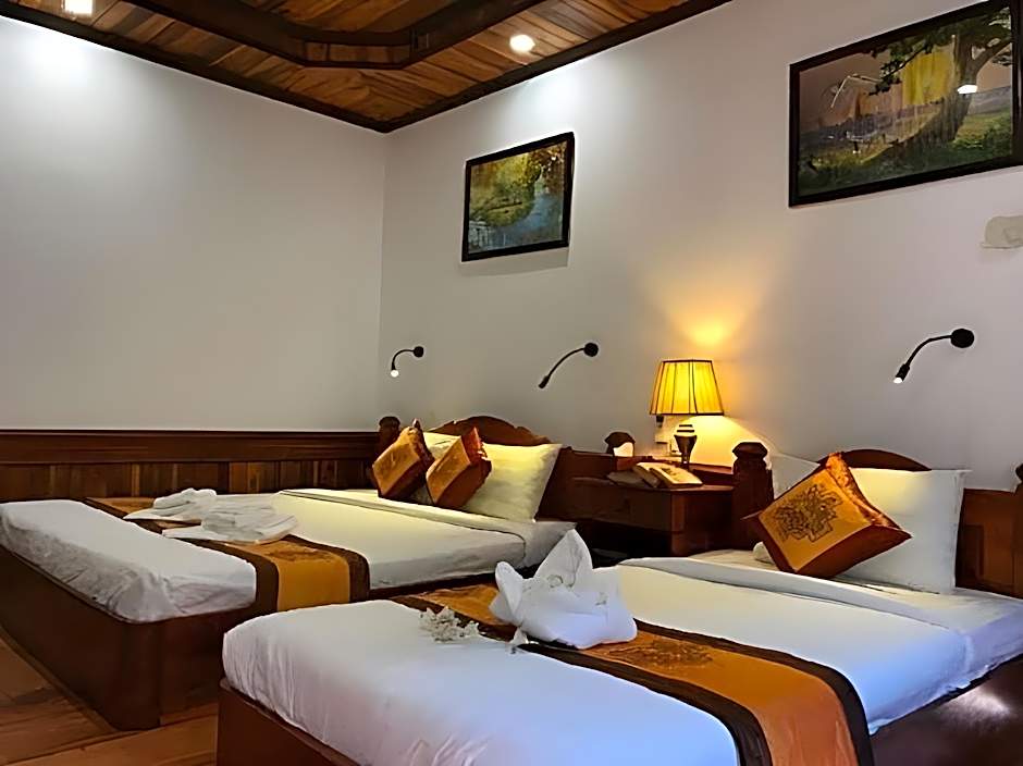 Luang Prabang Oudomlith Villa & Travel