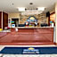 Days Hotel by Wyndham Allentown Airport / Lehigh Valley