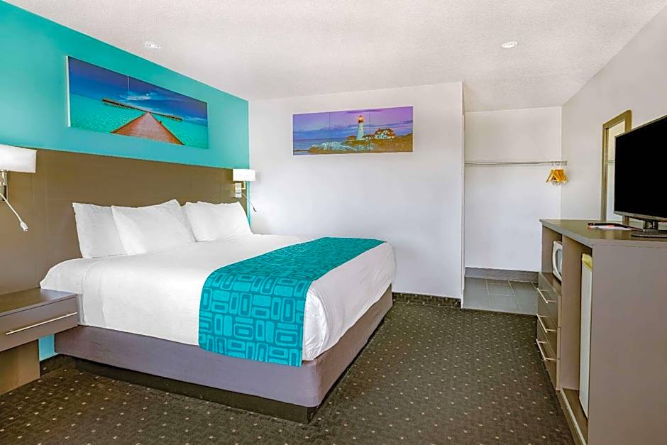 Howard Johnson by Wyndham Gananoque