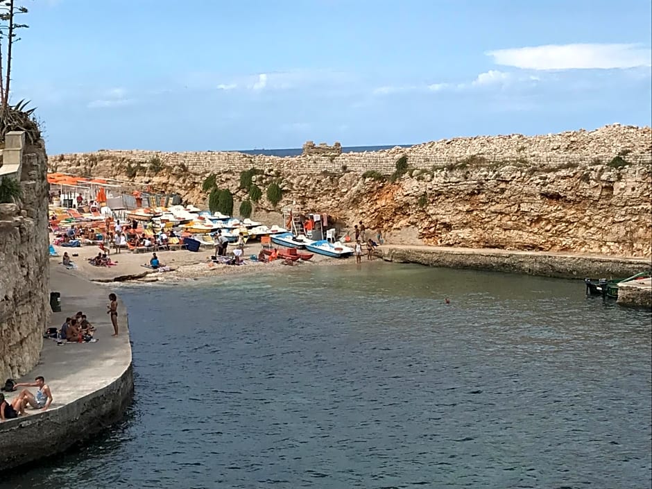 Amare Il Mare – Polignano a Mare, LA