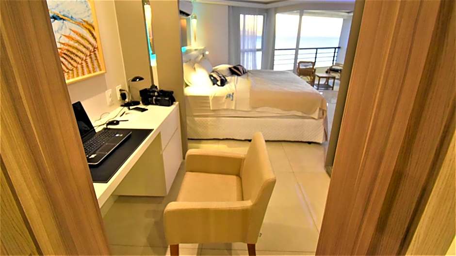 Seaflats Iate Plaza Hotel