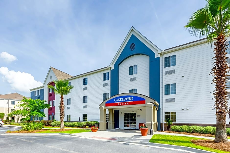 Candlewood Suites Savannah Airport, an IHG Hotel