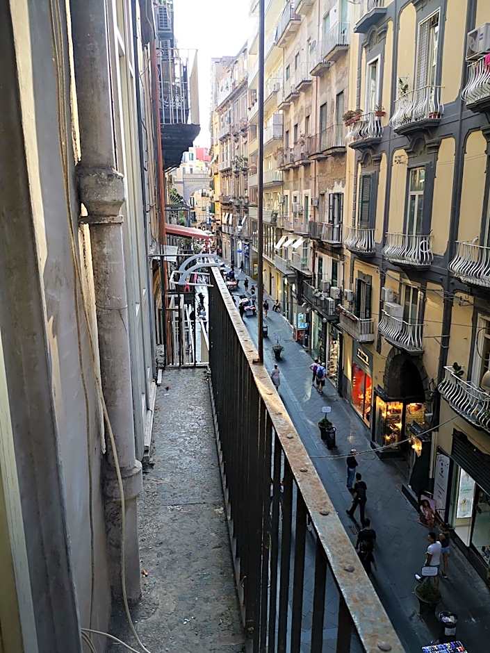 Casa Cupiello Via Chiaia - Casa Vacanze ad uso Esclusivo