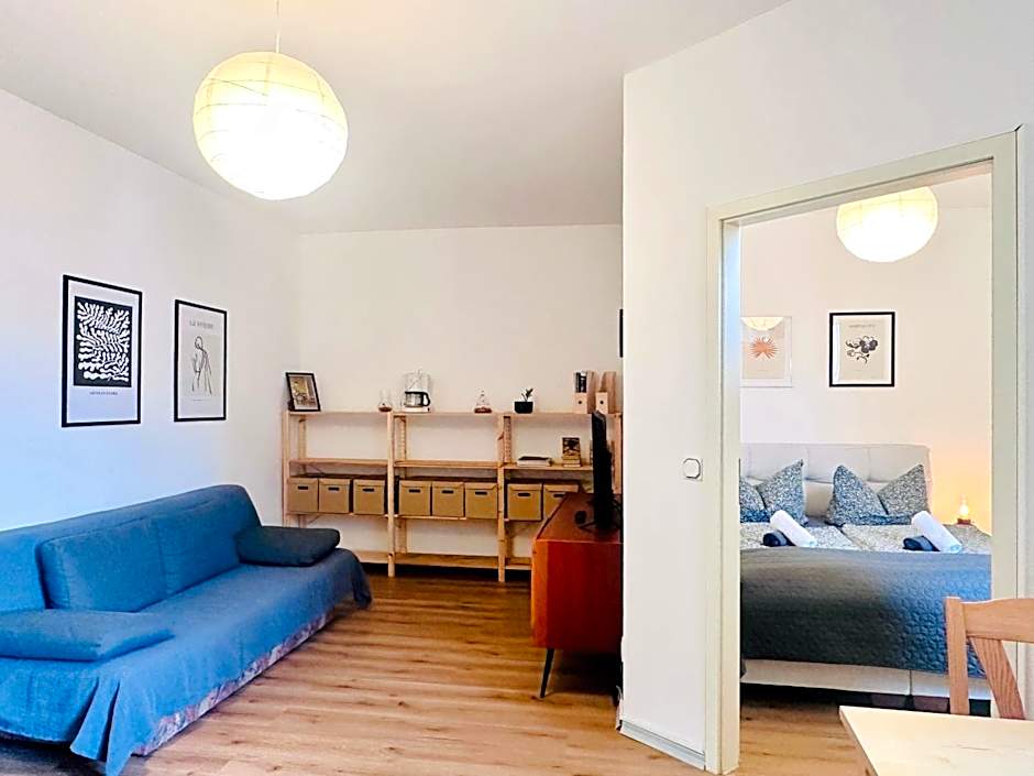 Apartmenthaus am Dom - Zentrum & Ruhige Lage, Perfekt für Business Trip, Auch für Familie, Viel Platz mit Küche