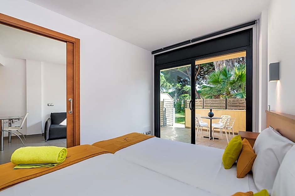 Aparthotel Las Palmeras Castelldefels