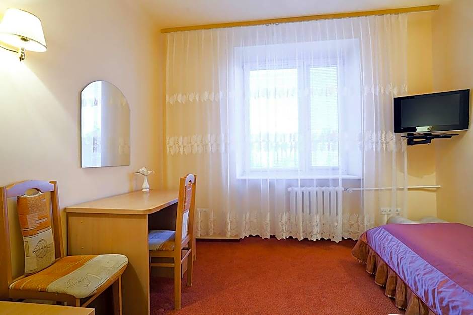 Foto 1 dari 13 — Single Room