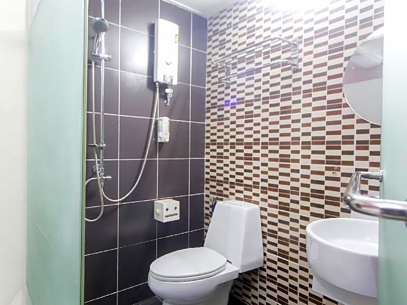 OYO 777 Epal Hotel