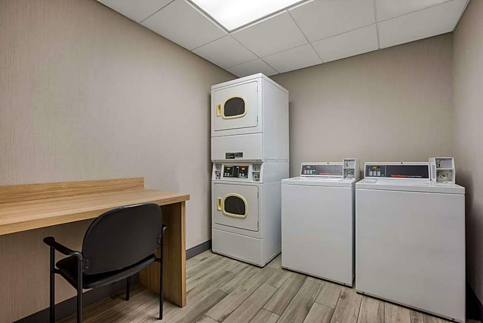 Hampton Inn By Hilton Linden, Nj