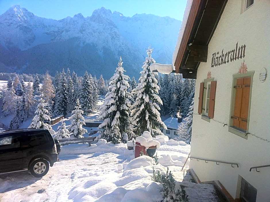 Bäckeralm© - B&B 16 +