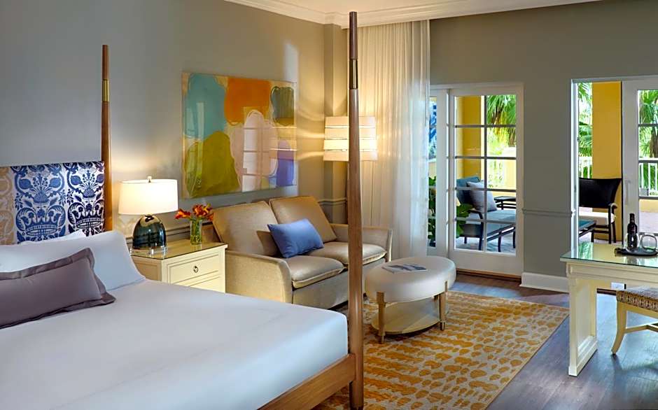 Foto 1 daripada 4 — Junior 1 King Bed Suite, Bay View