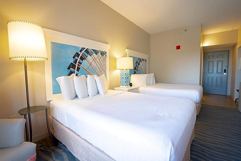 Cedar Point Hotel Breakers