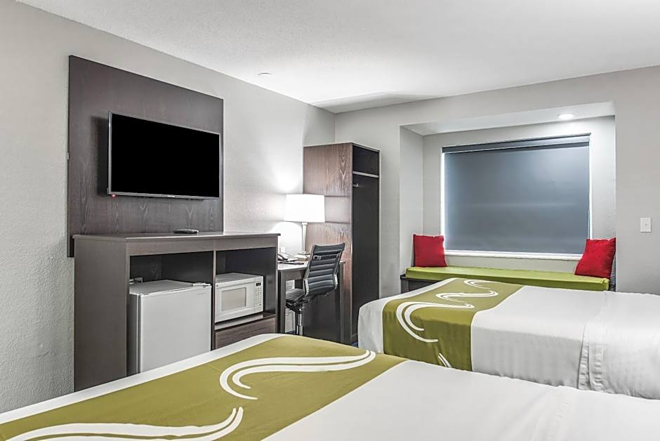 Quality Inn Owatonna Near Medical Center