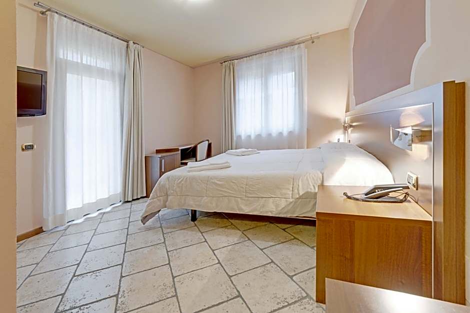 Hotel Grotto Bagat