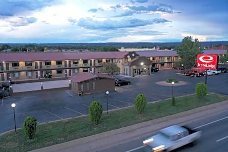 Econo Lodge Cortez near Mesa Verde