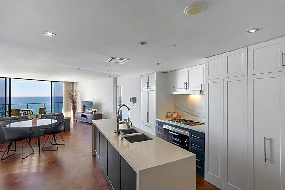 Ambience Hotel on Burleigh Beach