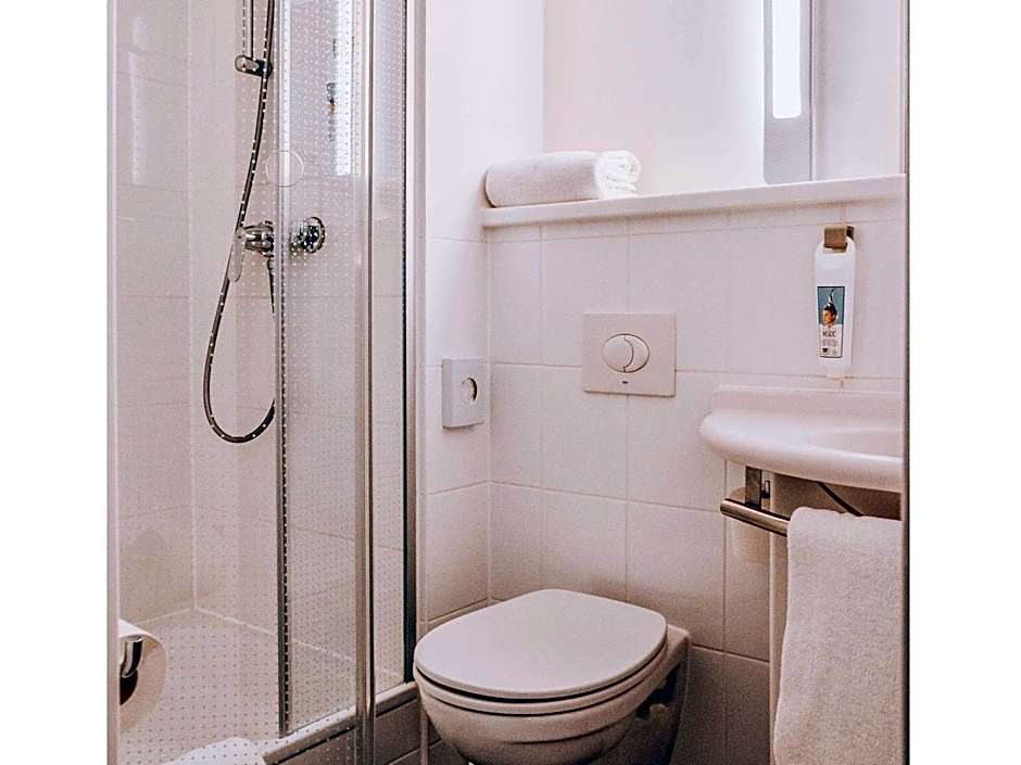 ibis Hotel Frankfurt Airport