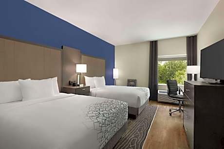 Queen Room with Two Queen Beds - Mobility Access/Non-Smoking