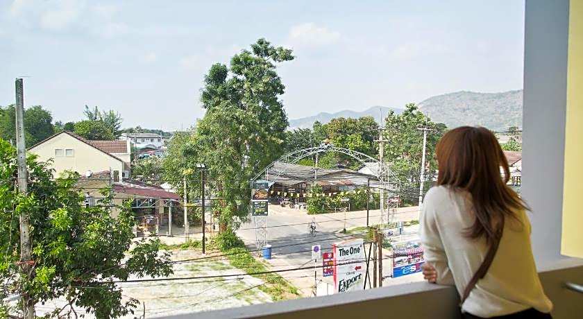 U Dee Room and Coffee Hotel