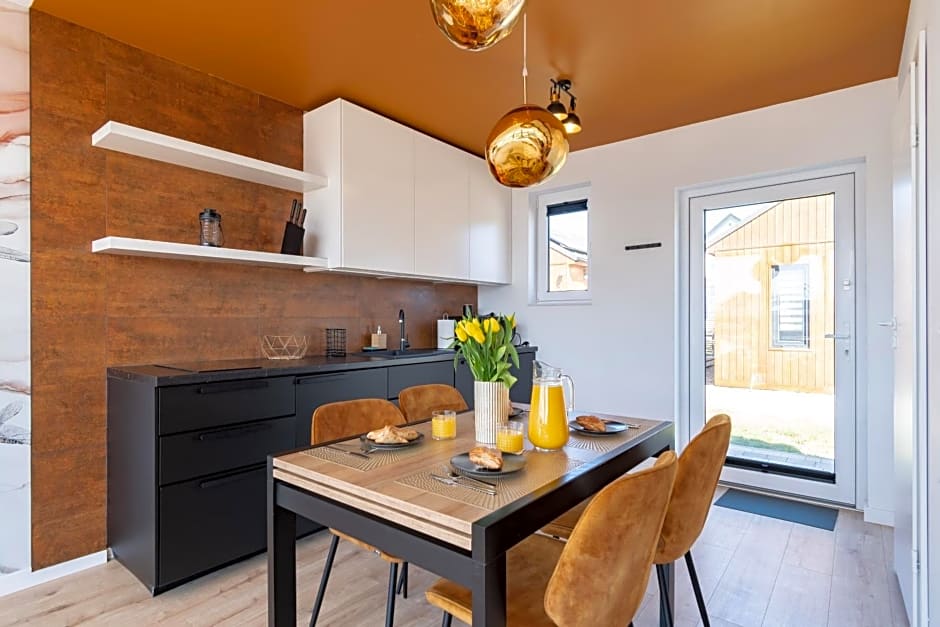 Domki - Bursztynova 13