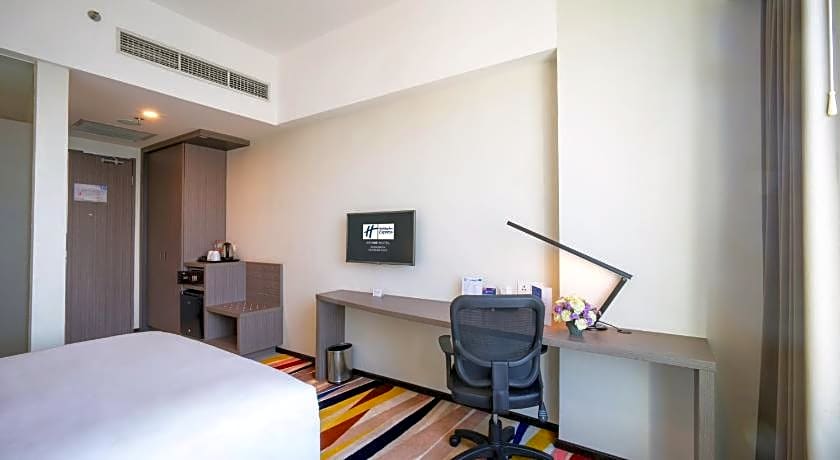 Holiday Inn Express Surabaya CenterPoint By IHG