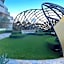 Wsp quiet apartment in CBD with free parking