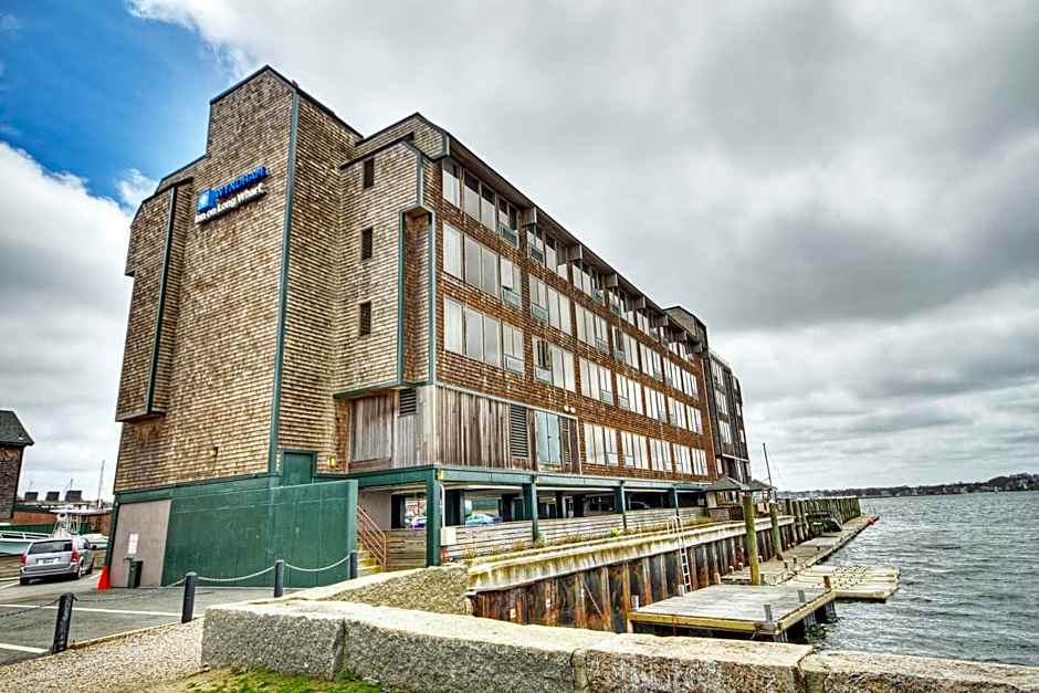 Wyndham Inn on Long Wharf
