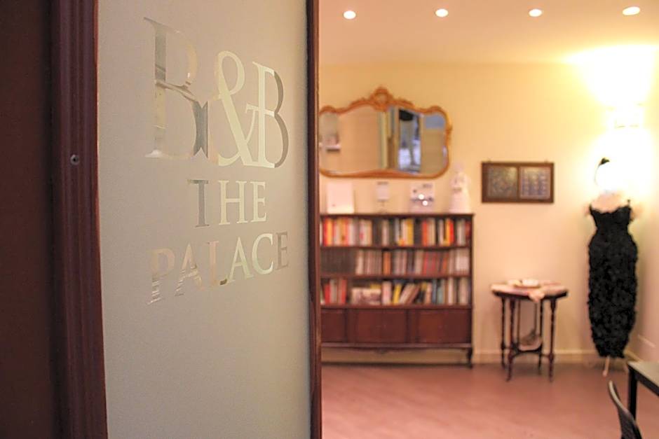 THE PALACE B&B and Apartments