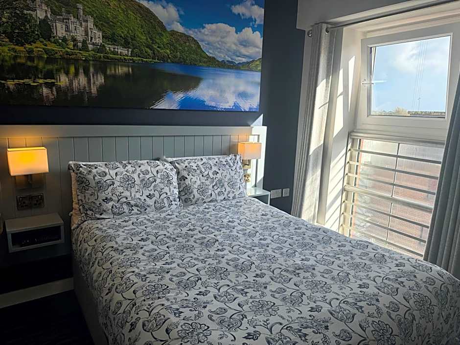 Kinlay Hostel Eyre Square