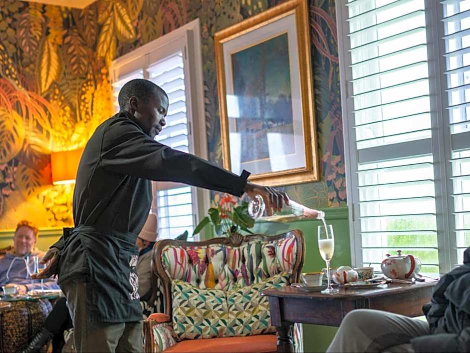 Marrian George Hotel