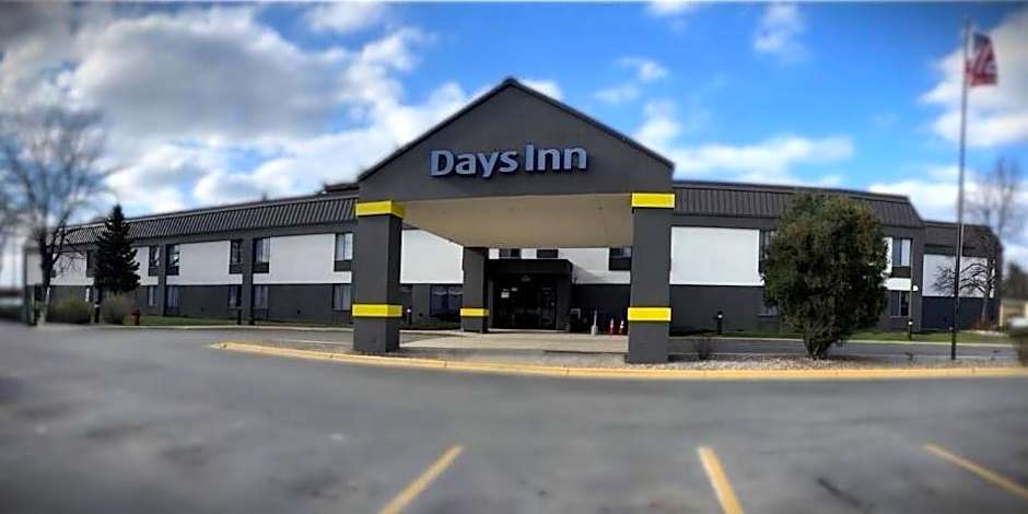 Days Inn by Wyndham Fargo/West Acres