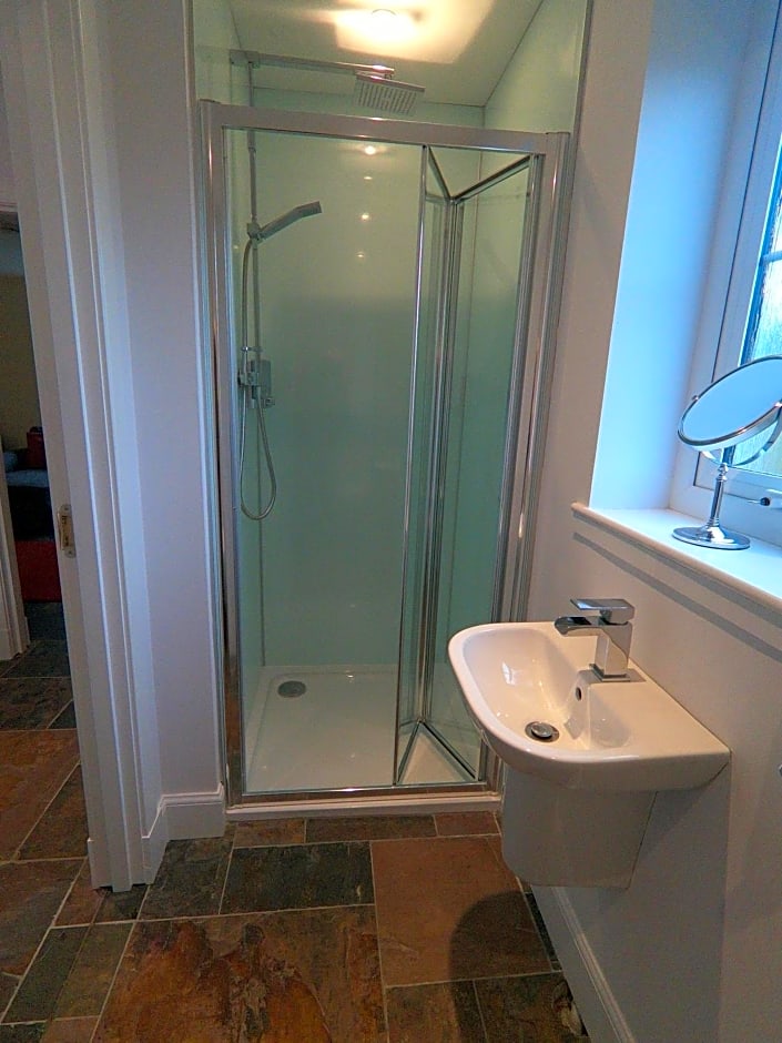 Taigh Duitseach – Portree, SC