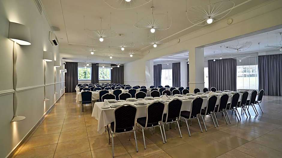 Hotel Made in Napoli by Siervo Międzybórz