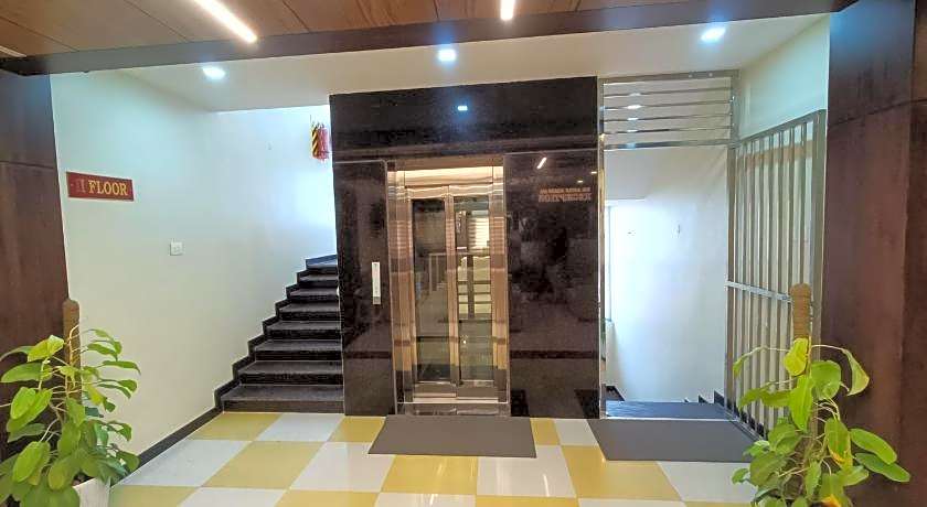 Sri Aswin Grand