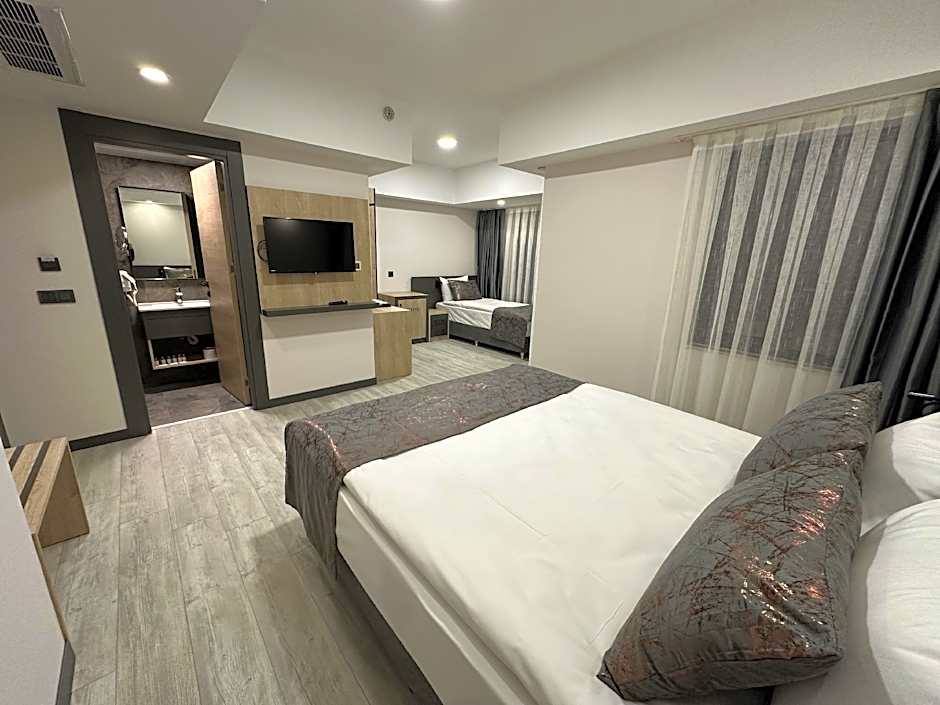 Irenic Hotel
