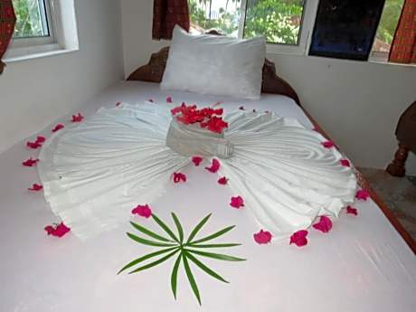 Double Room with Private External Bathroom