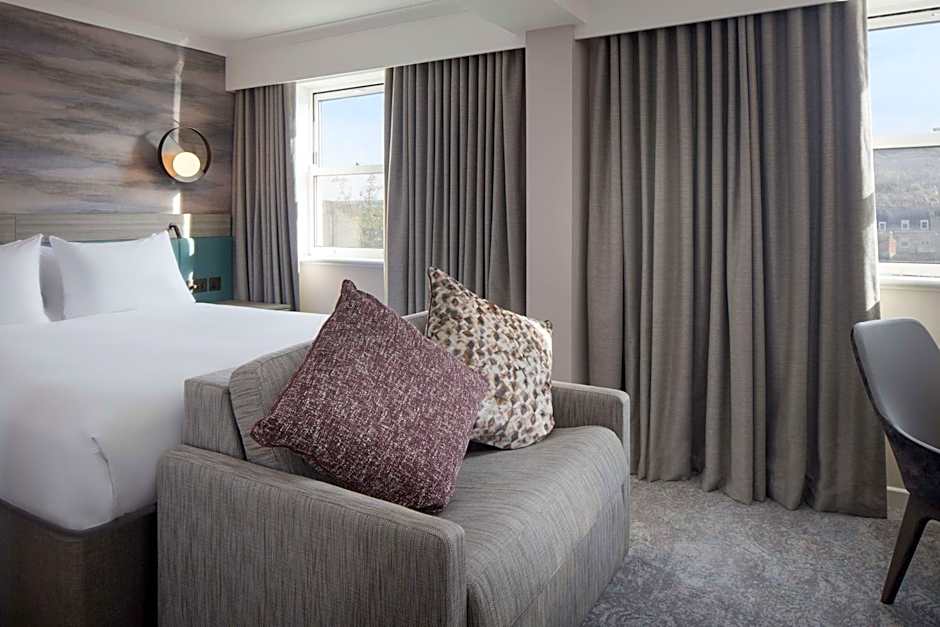 DoubleTree by Hilton Bath